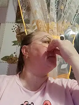 Snapshot of Kiss_Eva chatting on 16, 10, 2025 Kiss Eva online show from 16, 10, 2025