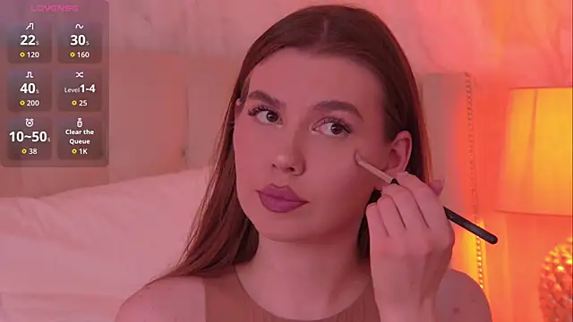 AshleyEvance online show from 6, 7, 2026