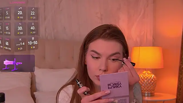 AshleyEvance online show from 5, 8, 2026