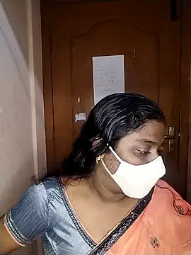 Snapshot of Megha_21 chatting on 18, 9, 2025 Megha 21 online show from 18, 9, 2025