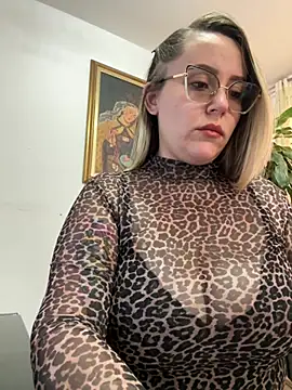 CurvyLust x online show from 6, 5, 2026