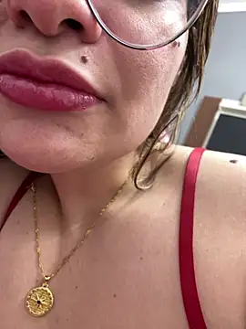 Pribaixinha online show from 7, 10, 2025