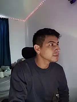 Juann-cock online show from 4, 2, 2026