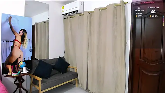 zou quira online show from 19, 2, 2026