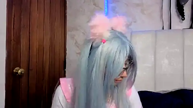 VioletxBloom online show from 30, 11, 2025