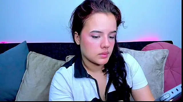 Snapshot of sweet_lily26 chatting on 26, 9, 2025 sweet lily26 online show from 26, 9, 2025