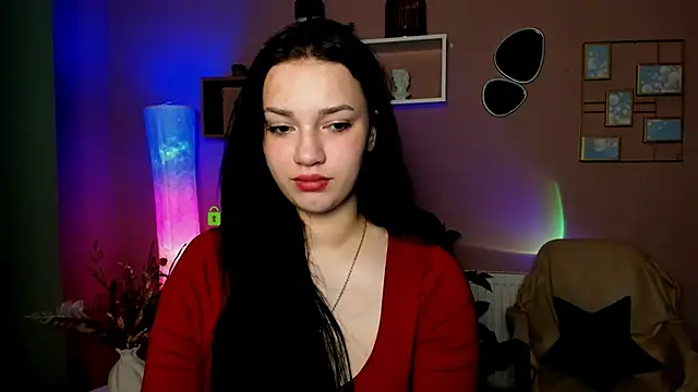 miss ella  online show from 5, 11, 2025