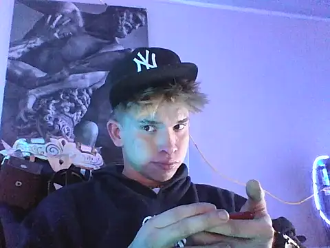 Snapshot of djkev_ chatting on 28, 9, 2025 djkev  online show from 28, 9, 2025