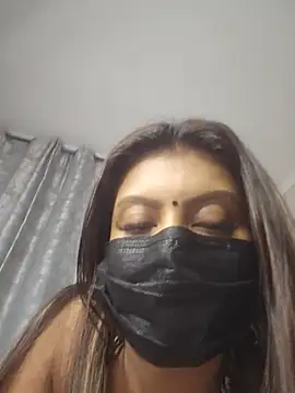 Indian GlowingMiax online show from 26, 6, 2026