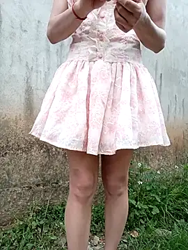 linda bae00 online show from 30, 4, 2026