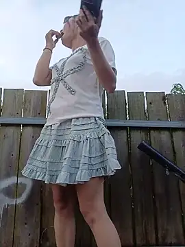 linda bae00 online show from 24, 7, 2026