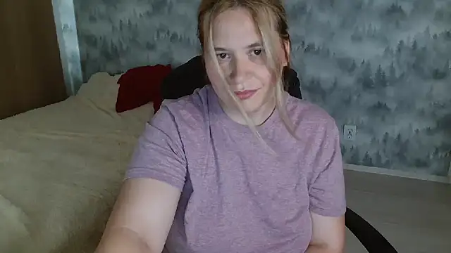 AdelinaLawson online show from 28, 7, 2026