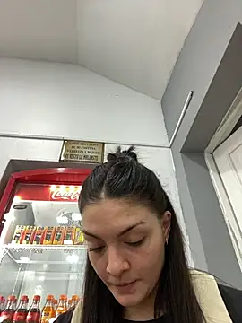 Snapshot of Danielaeliana chatting on 12, 9, 2025 Danielaeliana online show from 12, 9, 2025