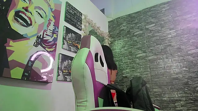 karoll  sex online show from 11, 6, 2026