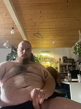 Snapshot of JohnDrippingCum chatting on 30, 9, 2025 JohnDrippingCum online show from 30, 9, 2025