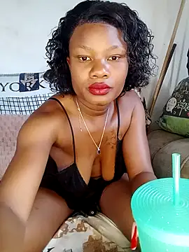 Snapshot of Lauren_007 chatting on 8, 10, 2025 Lauren 007 online show from 8, 10, 2025