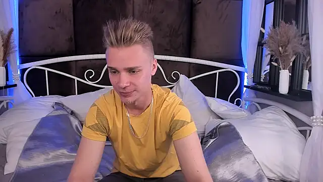 LawrenceMiles online show from 24, 9, 2025