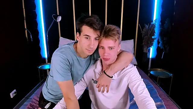 LawrenceMiles online show from 5, 10, 2025