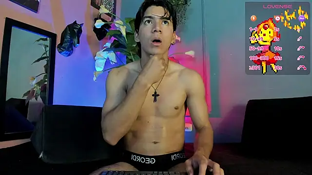 Daiisy kiss online show from 7, 3, 2026