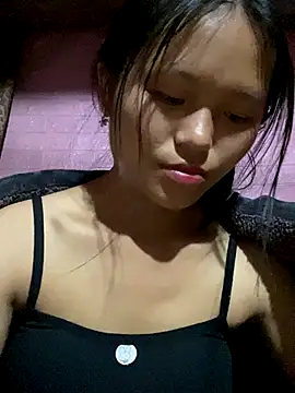 Snapshot of milo_bae chatting on 16, 11, 2025 milo bae online show from 16, 11, 2025