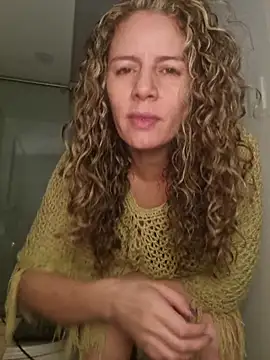 Snapshot of Nina_vallon chatting on 28, 11, 2025 Nina vallon online show from 28, 11, 2025