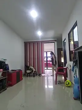 Snapshot of Nina_vallon chatting on 5, 2, 2026 Nina vallon online show from 5, 2, 2026