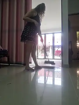 Snapshot of Nina_vallon chatting on 5, 3, 2026 Nina vallon online show from 5, 3, 2026