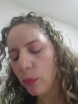 Snapshot of Nina_vallon chatting on 9, 3, 2026 Nina vallon online show from 9, 3, 2026