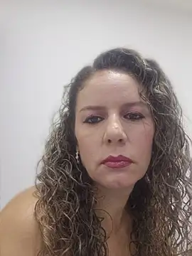 Snapshot of Nina_vallon chatting on 12, 3, 2026 Nina vallon online show from 12, 3, 2026