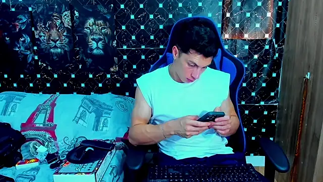 Snapshot of javiersexymann chatting on 19, 12, 2025 javiersexymann online show from 19, 12, 2025