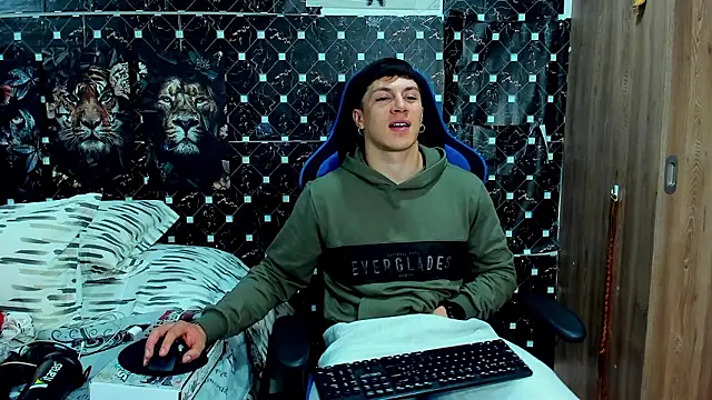 Snapshot of javiersexymann chatting on 20, 2, 2026 javiersexymann online show from 20, 2, 2026