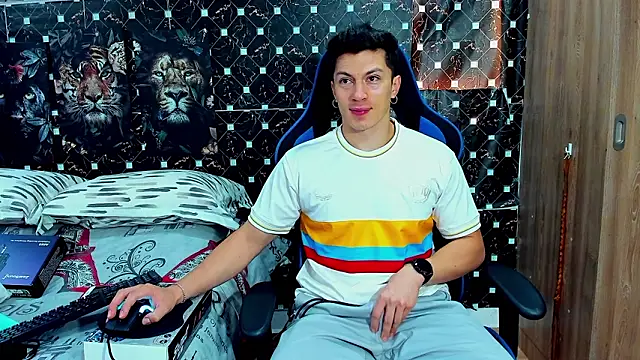 Snapshot of javiersexymann chatting on 26, 2, 2026 javiersexymann online show from 26, 2, 2026