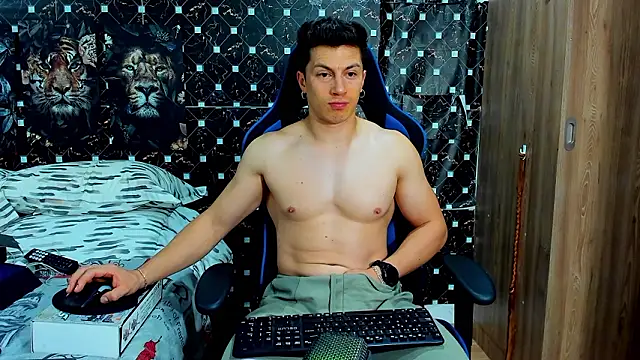 Snapshot of javiersexymann chatting on 2, 3, 2026 javiersexymann online show from 2, 3, 2026