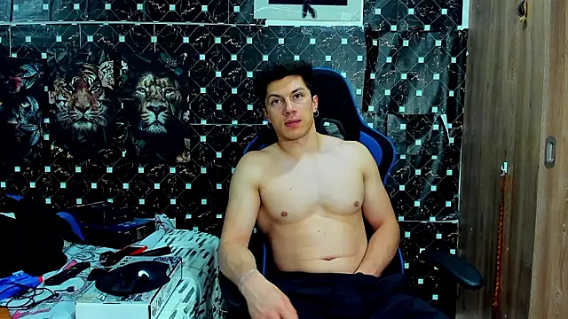 Snapshot of javiersexymann chatting on 10, 3, 2026 javiersexymann online show from 10, 3, 2026