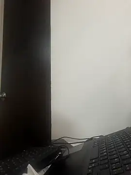 Snapshot of Electra2398 chatting on 9, 3, 2026 Electra2398 online show from 9, 3, 2026