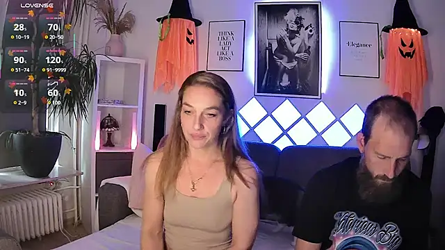 XBellaXundXUweX online show from 6, 10, 2025