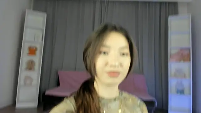 yayongg online show from 25, 10, 2025