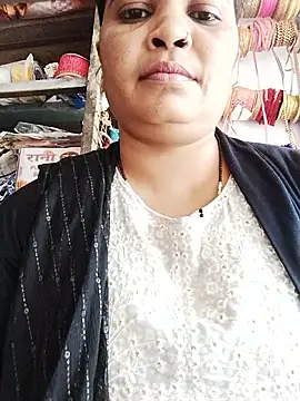 Rajnee33A online show from 31, 10, 2025