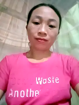 lucybaby00 online show from 15, 10, 2025