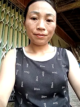 lucybaby00 online show from 28, 4, 2026
