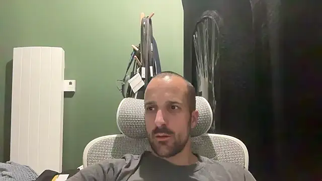 Snapshot of matth24b chatting on 31, 5, 2026 matth24b online show from 31, 5, 2026