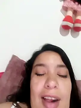 Snapshot of Anahibella chatting on 5, 12, 2025 Anahibella online show from 5, 12, 2025