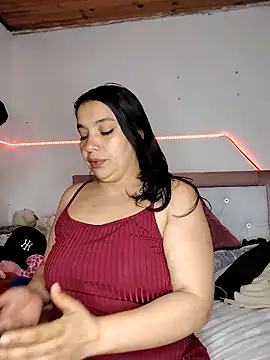 Snapshot of Anahibella chatting on 17, 12, 2025 Anahibella online show from 17, 12, 2025