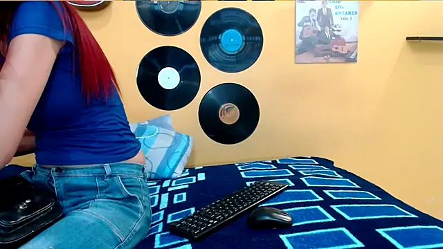 skinnyverus18 online show from 30, 4, 2026
