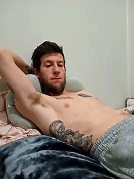 Snapshot of Couplesplay1 chatting on 13, 9, 2025 Couplesplay1 online show from 13, 9, 2025