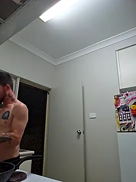 Snapshot of Couplesplay1 chatting on 8, 10, 2025 Couplesplay1 online show from 8, 10, 2025