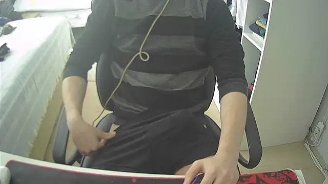 Snapshot of TurkYasura chatting on 16, 12, 2025 TurkYasura online show from 16, 12, 2025