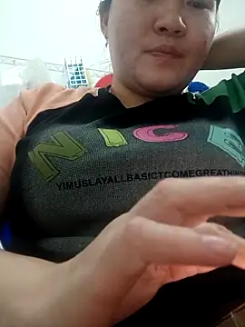  Babyrose  online show from 8, 2, 2026