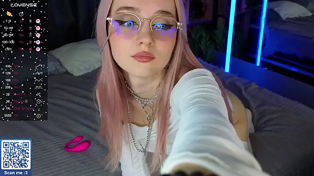 Snapshot of exxxcore_ chatting on 20, 10, 2025 exxxcore  online show from 20, 10, 2025