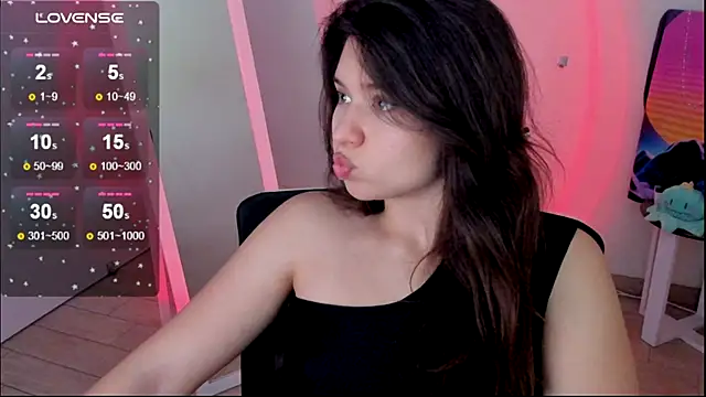 Snapshot of Sandra_Curly chatting on 9, 11, 2025 Sandra Curly online show from 9, 11, 2025